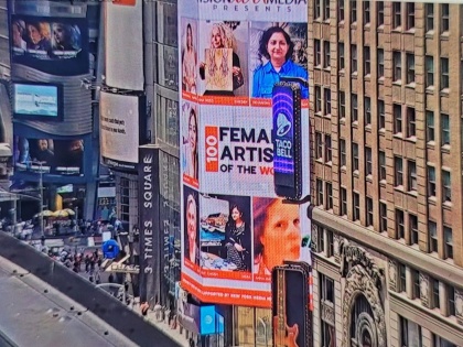 Times Square Swati Ghosh in world100 women artists showed strength in art festival | Times Square: विश्व की 100 महिला आर्टिस्ट में स्वाति घोष भी शामिल, आर्ट फेस्टिवल में दिखाया दमखम