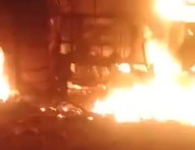 Burning bus accident in Guna, 13 burnt to death | MP Guna Bus Burning: गुना में बर्निंग बस हादसा, 13 की जलकर मौत