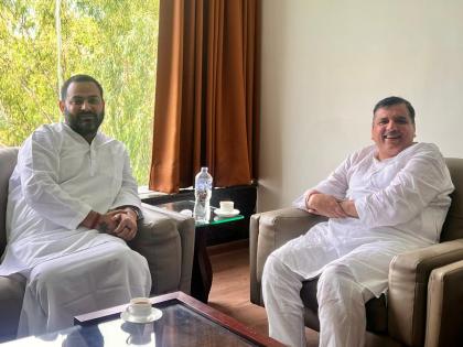 Uttar Pradesh Aam Aadmi Party Lucknow President and Rashtriya Kisan Manch National President Shekhar Dixit resigns Shock AAP before UP by-elections | Uttar Pradesh Aam Aadmi Party: यूपी उपचुनाव से पहले आप को झटका, राष्ट्रीय किसान मंच अध्यक्ष शेखर दीक्षित ने दिया इस्तीफा