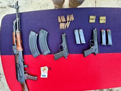 Infiltrator caught on LoC in Poonch arms and ammunition recovered on International Border | पुंछ में एलओसी पर पकड़ा गया घुसपैठिया, इंटरनेशनल बार्डर पर बरामद हुए हथियार व गोला बारूद