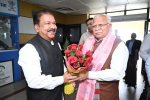 Bihar BJP meeting Dilip Jaiswal's name announced Union Minister Manohar Lal Khattar announces coronation | Bihar BJP meeting: दिलीप जायसवाल के नाम की घोषणा?, केंद्रीय मंत्री मनोहर लाल खट्टर ने ताजपोशी की घोषणा की
