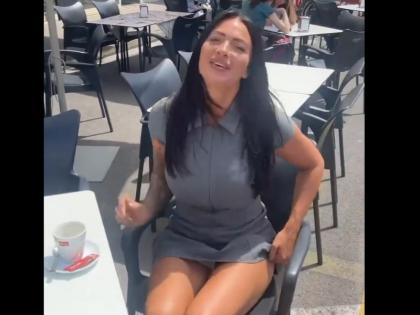 UK Sanford Police On Lookout For British Influencer After Videos Of Her Removing Underwear In Public Places Go Viral | Viral Video: पब्लिक प्लेस पर अंडरवेयर उतारने वाली ब्रिटिश महिला की अब खैर नहीं, यूके पुलिस ने की कार्रवाई की तैयारी; वीडियो के सामने आने से बड़ा विवाद UK Sanford Police On Lookout For British Influencer After Videos Of Her Removing Underwear In Public Places Go Viral | Viral Video: पब्लिक प्लेस पर अंडरवेयर उतारने वाली ब्रिटिश महिला की अब खैर नहीं, यूके पुलिस ने की कार्रवाई की तैयारी; वीडियो के सामने आने से बड़ा विवाद