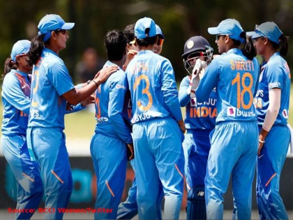 ICC Women's T20 World Cup: Poonam Yadav’s three wickets help India edge out West Indies in warm-up match | Women's T20 World Cup: पूनम यादव ने 4 ओवर में 20 रन देकर झटके 3 विकेट, भारत ने वेस्टइंडीज को दो रनों से हराया