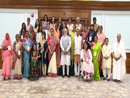 Prime Minister Narendra Modi interacts with winners of Nari Shakti Puraskar Awards, on the eve of Women’s Day | International Women's Day: विश्व महिला दिवस की पूर्व संध्या पर पीएम मोदी ने 'नारी शक्ति पुरस्कार' विजेताओं से किया संवाद, देखें वीडियो