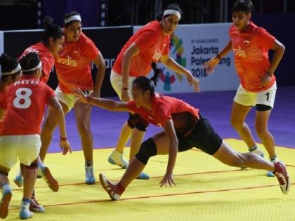 asian games 2018 iran womens team beat india in kabaddi final to clinch gold medal | एशियन गेम्स: कबड्डी में भारत की बादशाहत खत्म, ईरान ने पुरुष टीम के बाद महिला टीम का भी तोड़ा सपना
