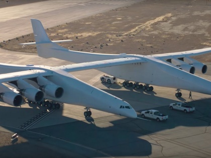 world's largest plane flied from california | दुनिया के सबसे विशाल विमान ने कैलिफोर्निया से भरी उड़ान
