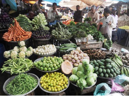 WPI inflation eases to 6 month low of 2.84% in January | खाद्य पदार्थ और तेल के दाम में नरमी से थोक महंगाई घटी