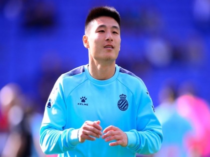 Chinese footballer Wu Lei tests positive for coronavirus in Spain | फुटबॉल स्टार वू लेइ कोरोना वायरस से पीड़ित, यूरोप की टॉप-5 लीग में खेलने वाले अकेले चाइनीज