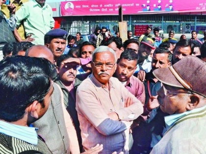 Ex-BJP mla says 'Blood Will be Spilled It Will be of Kamal Nath in protest, for loaded | 'सड़कों पर बहेगा खून...वो भी सीएम कमलनाथ का', BJP नेता ने खुलेआम दी धमकी, वायरल हुआ वीडियो