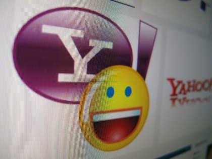 Say Goodbye To Iconic Yahoo Messenger As It Shuts Down Today | Yahoo Messenger की सर्विस आज से होगी बंद, अब इस नए ऐप के साथ यूजर्स के बीच होगा हाजिर