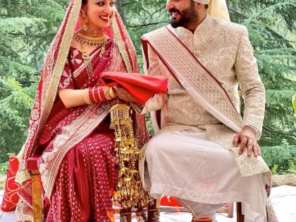 Yami Gautam gets married ties the knot with Uri: The Surgical Strike director Aditya Dhar | उरी डायरेक्टर आदित्य धर के साथ यामी गौतम ने की शादी, सोशल मीडिया पर शेयर की तस्वीरें
