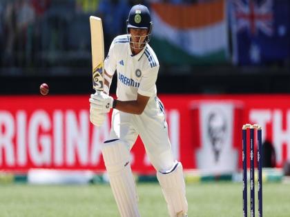AUS vs IND, 1st Test: Yashasvi Jaiswal breaks record for most sixes in Tests in a calendar year | AUS vs IND, 1st Test: यशस्वी जायसवाल ने एक कैलेंडर वर्ष में टेस्ट में सबसे ज्यादा छक्के लगाने का रिकॉर्ड तोड़ा, पीछे रह गए क्रिकेट के दिग्गज