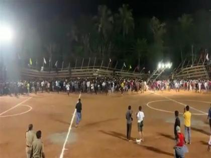 viral video show temporary gallery fall during live football match final in Poongod at kerala Malappuram 200 injured 5 serious | Kerala: फुटबॉल मैच के अस्थाई गैलरी गिरने से करीब 200 लोग हुए घायल 5 गंभीर, आंखों के सामने भरभरा कर गिरने से लाइव मैच में मचा अफरा-तफरी, देखें वीडियो viral video show temporary gallery fall during live football match final in Poongod at kerala Malappuram 200 injured 5 serious | Kerala: फुटबॉल मैच के अस्थाई गैलरी गिरने से करीब 200 लोग हुए घायल 5 गंभीर, आंखों के सामने भरभरा कर गिरने से लाइव मैच में मचा अफरा-तफरी, देखें वीडियो