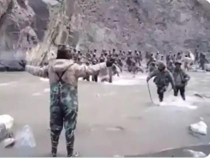During Galwan Valley conflict with india 38 Chinese soldiers were swept away river sharp edge claimed Australian newspaper | गलवान घाटी संघर्ष में चीन के 38 जवान मरे थे, कई नदी की तेज धारा में बह गए थे; ऑस्ट्रेलियाई अखबार का दावा During Galwan Valley conflict with india 38 Chinese soldiers were swept away river sharp edge claimed Australian newspaper | गलवान घाटी संघर्ष में चीन के 38 जवान मरे थे, कई नदी की तेज धारा में बह गए थे; ऑस्ट्रेलियाई अखबार का दावा