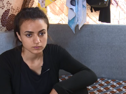Yazidi girl escaped from isis terrorists and recalls her horrific experience | इस्लामिक स्टेट के लड़ाकों के चंगुल से भाग कर आई यजीदी लड़की ने सुनाई दिल दहलाने वाली आपबीती