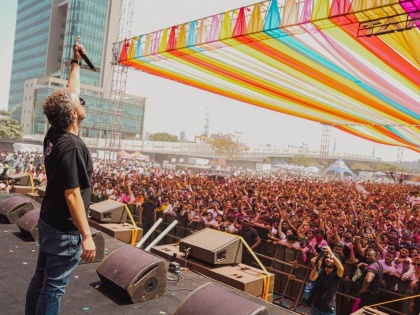 mumbai Yo Yo Honey Singh Satmat Events and Rohit Ugale Fans crazy 30000 people wave of fun and excitement | झूम उठे फैंस, हनी सिंह ने 30000 लोगों को किया मंत्रमुग्ध, रोहित उगाले ने कहा-जोश के साथ जुनून