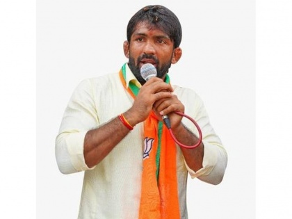 Haryana Bypoll Baroda Assembly Constituency BJP, Congress, INLD Olympic medalist Yogeshwar Dutt 2019 | Haryana Bypoll: भाजपा, कांग्रेस, इनेलो में टक्कर, ओलंपिक पदक विजेता योगेश्वर दत्त चुनावी मैदान में, 2019 में हार गए थे