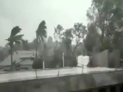 Cyclone Yaas Wind velocity drops in Odisha West Bengal storm warning in three Andhra districts | Cyclone Yaas: चक्रवाती तूफान ‘यास’ से ओडिशा और बंगाल में भारी नुकसान, कई इलाकों में भरा पानी, जानें ताजा अपडेट