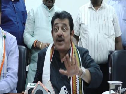 Who is Zameer Ahmed Khan, Karnataka minister who offered to turn into a suicide bomber against Pakistan? | कौन हैं कर्नाटक के मंत्री ज़मीर अहमद खान जिन्होंने PAK के खिलाफ आत्मघाती हमलावर बनने की पेशकश की?