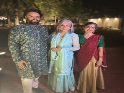 Zeenat Aman said that she is wearing designer dress on loan and also takes jewelery on loan and gave a special message to the youth | उधार लेकर डिजाइनर ड्रेस पहनी हैं ये एक्ट्रेस, ज्वलेरी भी लेती हैं उधार; युवाओं को दिया खास संदेश