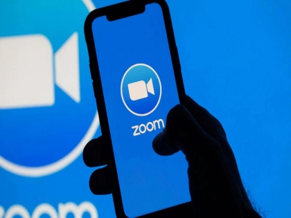 good news for zoom app user company give chance to earn rs 1884 know how | वीडियो कॉन्फ्रेंसिंग ऐप जूम (Zoom) दे रहा 25 डॉलर मुआवजा, जानें किसे और कैसे मिलेगी यह रकम