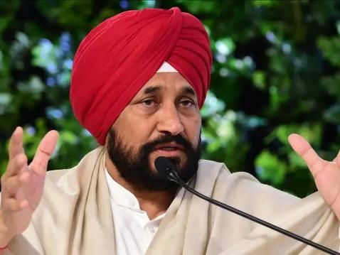 Lok Sabha Election 2024: पंजाब के पूर्व CM चरणजीत सिंह चन्नी ने जड़ा छक्का, जालंधर में BJP प्रत्याशी को 1 लाख मतों से धूल चटाया
