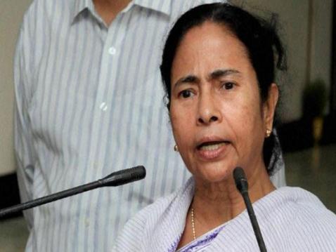 Lok Sabha Election: ममता बनर्जी ने एग्जिल पोल को बताया 'गॉसिप', कहा- हजारों EVM बदलने के लिए तैयार किया गया है ये गेम प्लान