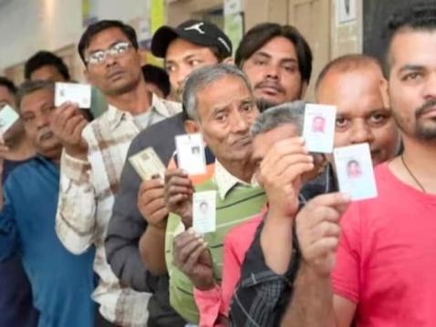 चुनावी राजनीति में ‘बी’ टीम होने के आरोपों का क्या है सच?