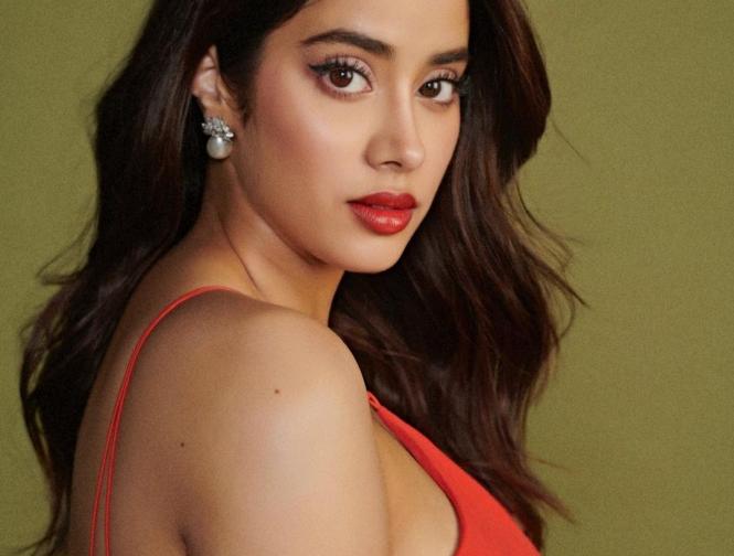 janhvi kapoor mili promotions | janhvi-kapoor-mili-promotions | Latest bollywood Photos at Lokmatnews.in