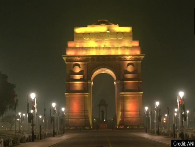 eve of India's 74th Republic Day India Gate lit up in tricolor | eve-of-indias-74th-republic-day-india-gate-lit-up-in-tricolor | Latest india Photos at Lokmatnews.in