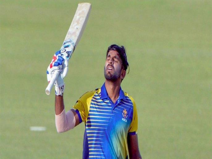 Vijay Hazare Trophy 2020-21, Karnataka vs Bihar: Ravikumar Samarth 158 runs in 144 balls | Vijay Hazare Trophy: रविकुमार समर्थ ने खेली कप्तानी पारी, 16 बाउंड्री के दम पर जड़े नाबाद 158 रन Vijay Hazare Trophy 2020-21, Karnataka vs Bihar: Ravikumar Samarth 158 runs in 144 balls | Vijay Hazare Trophy: रविकुमार समर्थ ने खेली कप्तानी पारी, 16 बाउंड्री के दम पर जड़े नाबाद 158 रन