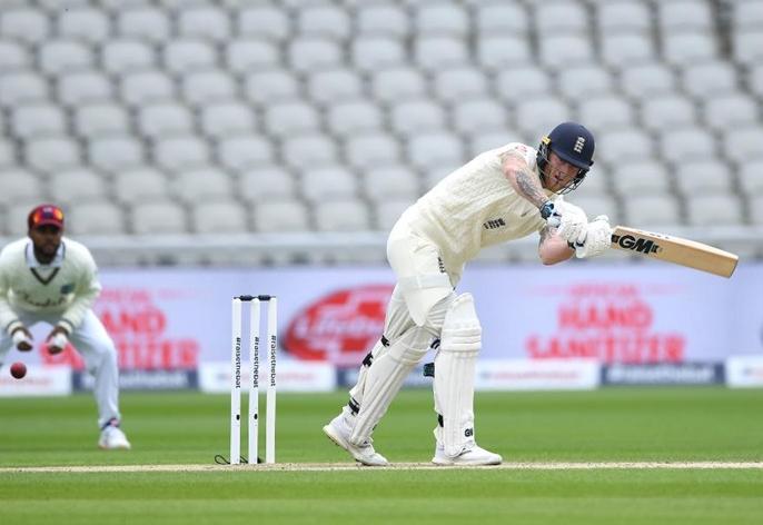 ENG vs WI, 2nd Test, Day 2: 460 ओवर तक सीरीज में सिक्स लगाने वाले बेन स्टोक्स इकलौते बल्लेबाज ENG vs WI, 2nd Test, Day 2: 460 ओवर तक सीरीज में सिक्स लगाने वाले बेन स्टोक्स इकलौते बल्लेबाज