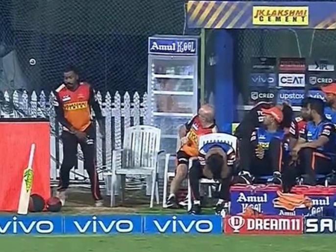 Jonny Bairstow cracks open the Fridge glass as he hits 83m SIX on Boult | IPL 2021: बल्लेबाज ने खेला ऐसा खतरनाक शॉट कि चकनाचूर हो गया रेफ्रिजरेटर का कांच, देख हर कोई रह गया हैरान Jonny Bairstow cracks open the Fridge glass as he hits 83m SIX on Boult | IPL 2021: बल्लेबाज ने खेला ऐसा खतरनाक शॉट कि चकनाचूर हो गया रेफ्रिजरेटर का कांच, देख हर कोई रह गया हैरान