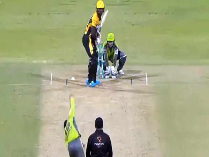 PSL 2021 rashid khan delivers unplayable google amazingly bowled sherfane rutherford video viral | PSL 2021: राशिद खान की गेंद पर बोल्ड होने के बाद बल्लेबाज को आया गुस्सा, मैदान पर ही घुमाने लगा बल्ला और फिर... PSL 2021 rashid khan delivers unplayable google amazingly bowled sherfane rutherford video viral | PSL 2021: राशिद खान की गेंद पर बोल्ड होने के बाद बल्लेबाज को आया गुस्सा, मैदान पर ही घुमाने लगा बल्ला और फिर...