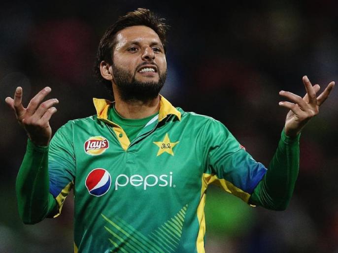 Shahid Afridi 44 or 41? Pakistan cricketer's tweet on birthday triggers age debate once again | शाहिद अफरीदी ने जन्मदिन के मौके पर खुद बताई असली उम्र, सालों तक धोखे में रहे फैंस! Shahid Afridi 44 or 41? Pakistan cricketer's tweet on birthday triggers age debate once again | शाहिद अफरीदी ने जन्मदिन के मौके पर खुद बताई असली उम्र, सालों तक धोखे में रहे फैंस!
