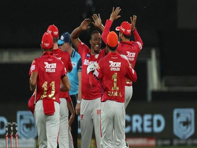 IPL 2021 Auction sheldon cotrell goes unsold for ipl 14 know the reason here | IPL 2021 Auction: एक ओवर लगे पांच छक्के और हीरो से जीरो बन गया यह गेंदबाज, कभी मिले थे 8.50 करोड़ इस बार नहीं लगी बोली IPL 2021 Auction sheldon cotrell goes unsold for ipl 14 know the reason here | IPL 2021 Auction: एक ओवर लगे पांच छक्के और हीरो से जीरो बन गया यह गेंदबाज, कभी मिले थे 8.50 करोड़ इस बार नहीं लगी बोली