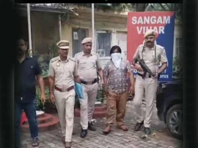 संगम विहार हत्याकांड: पत्नी और प्रेमी गिरफ्तार, चोरी का झूठा नाटक रचा